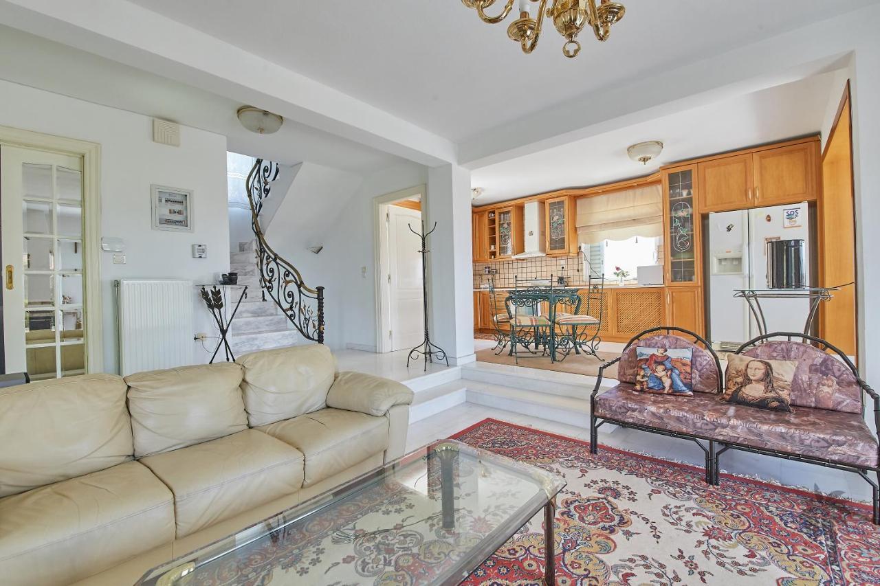 Kalivia Thorikou Villa Konstadina With Swimming Pool المظهر الخارجي الصورة